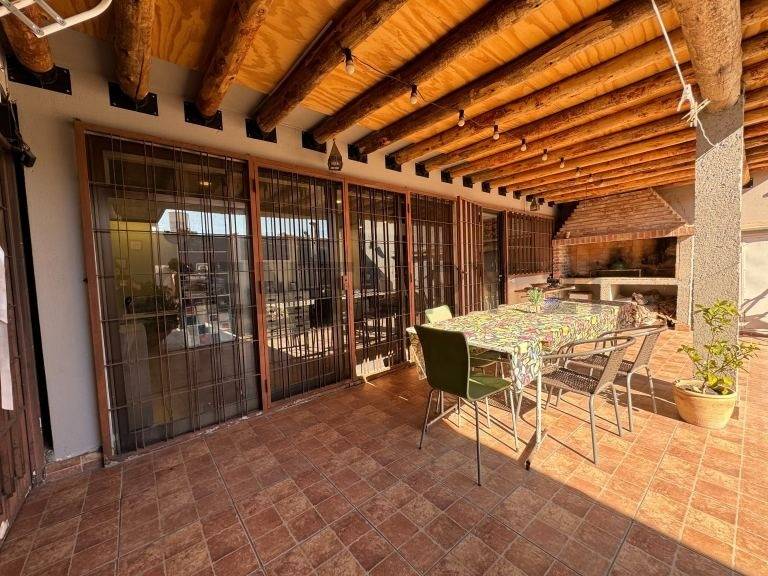 Casa en Venta en Guaymallen, Mendoza