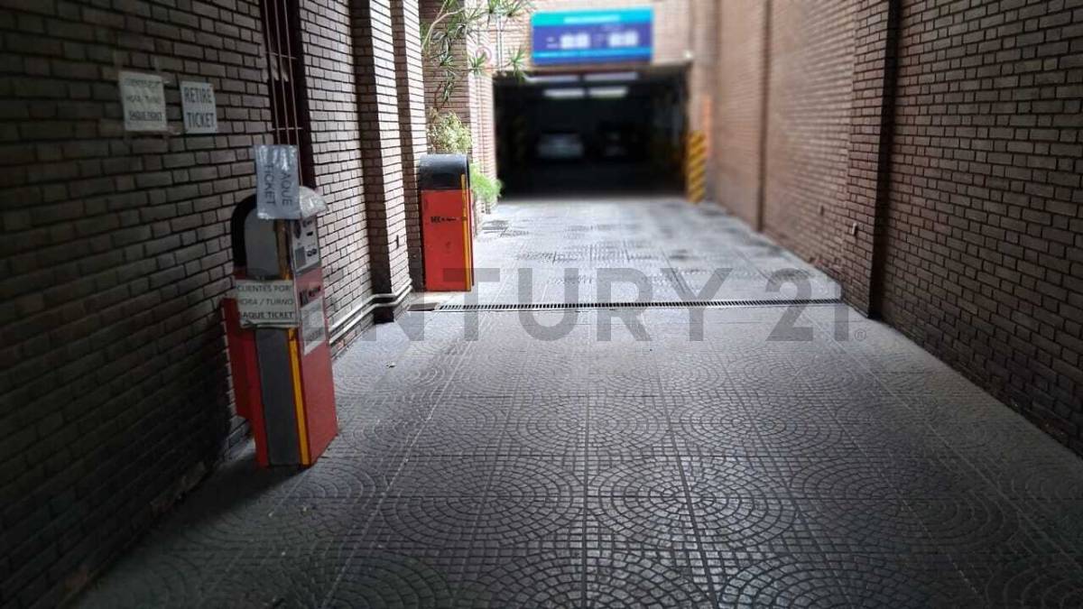 Cochera en Venta en Capital, Mendoza