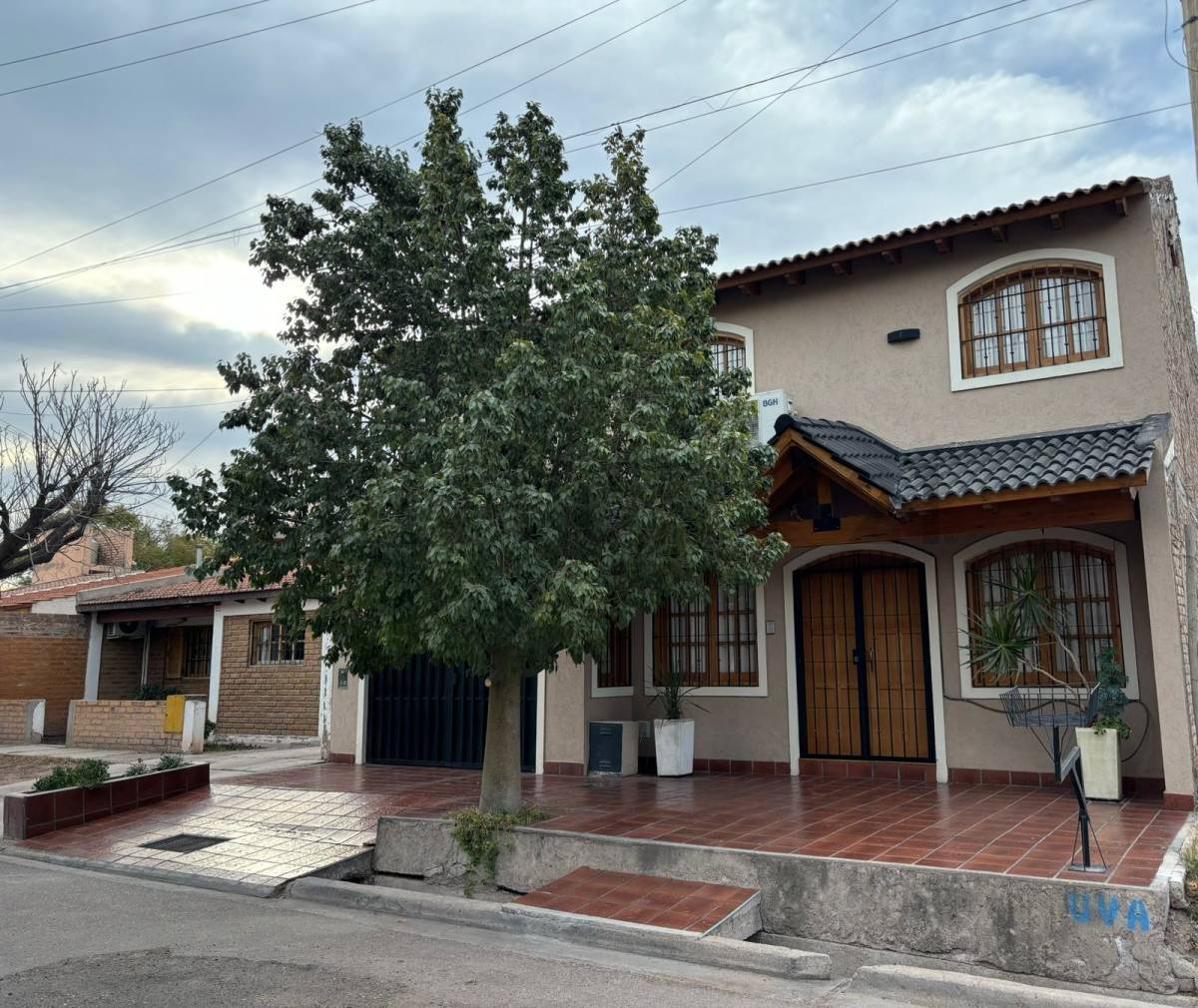 Casa en Venta en Guaymallen, Mendoza