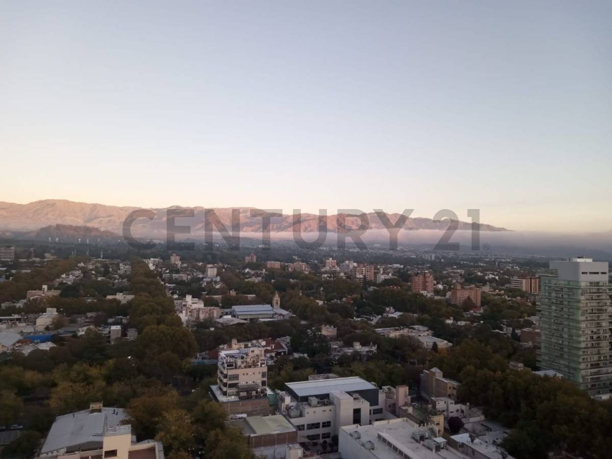 Departamento en Alquiler en Capital, Mendoza