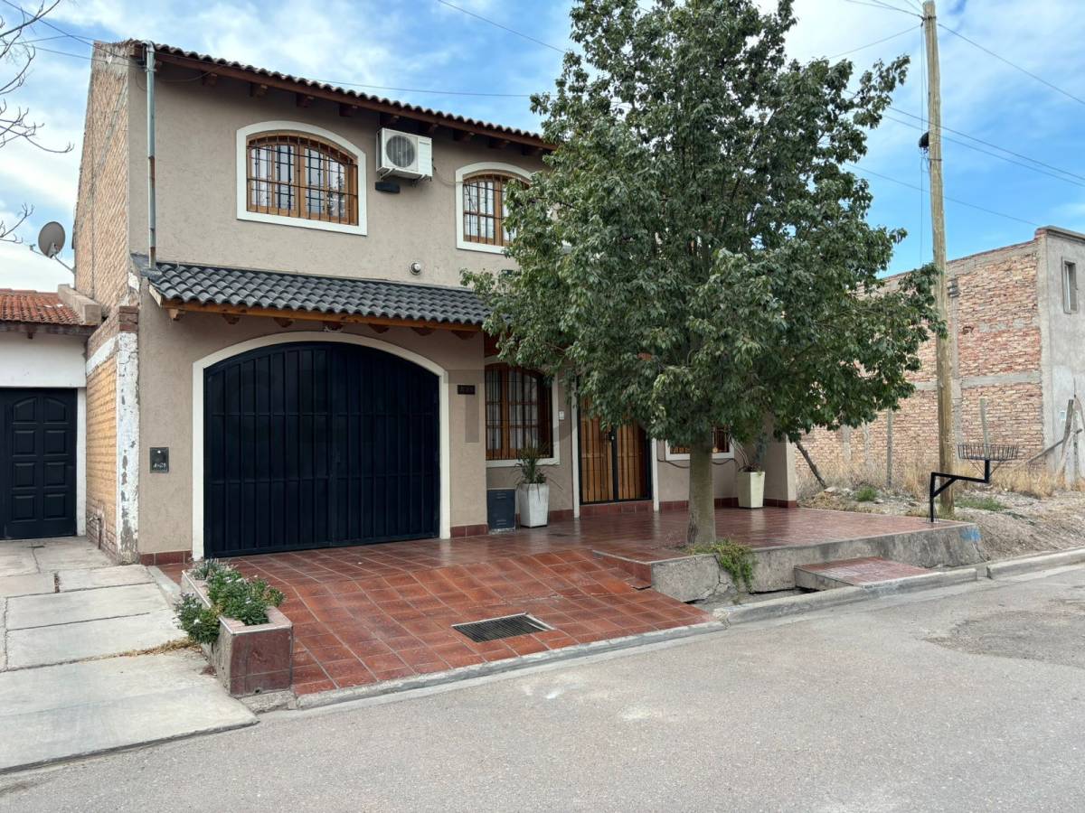 Casa en Venta en Guaymallen, Mendoza