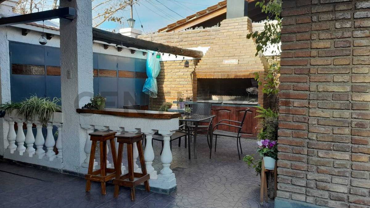 Casa en Venta en Guaymallen, Mendoza