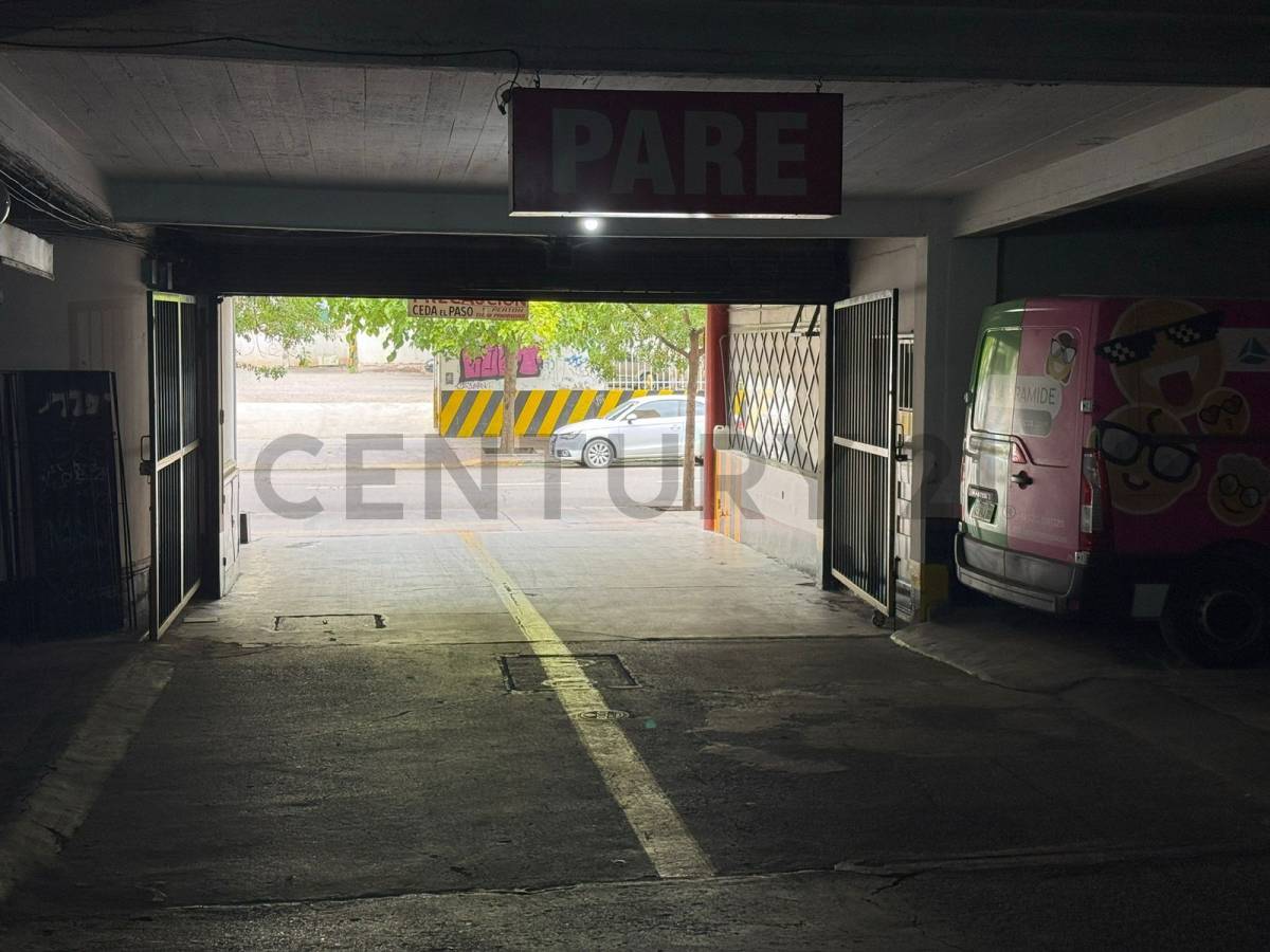 Cochera en Venta en Capital, Mendoza