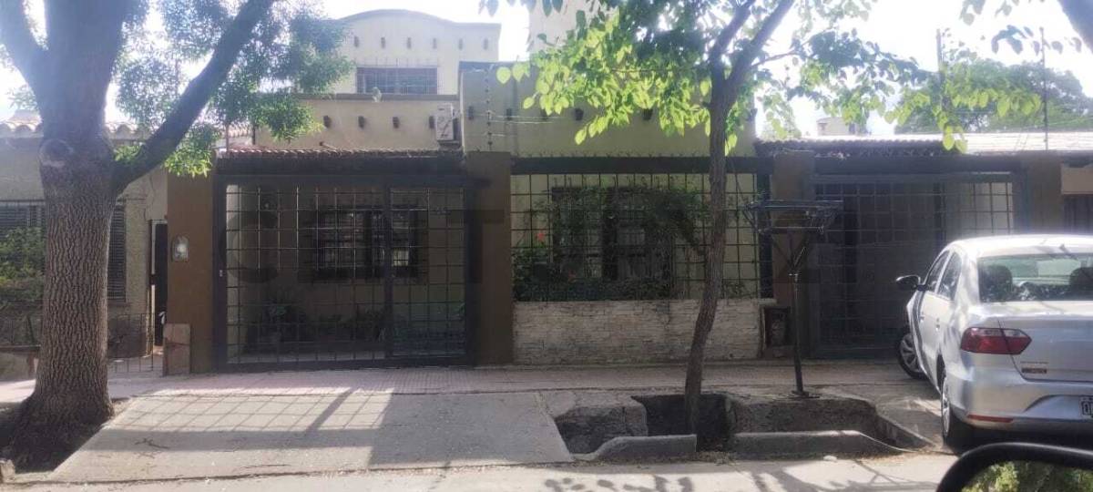 Casa en Venta en Capital, Mendoza