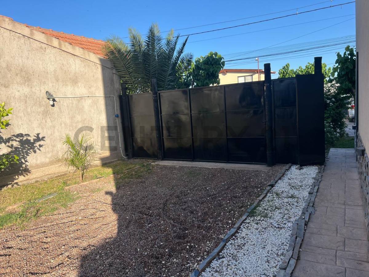 Casa en Venta en Guaymallen, Mendoza