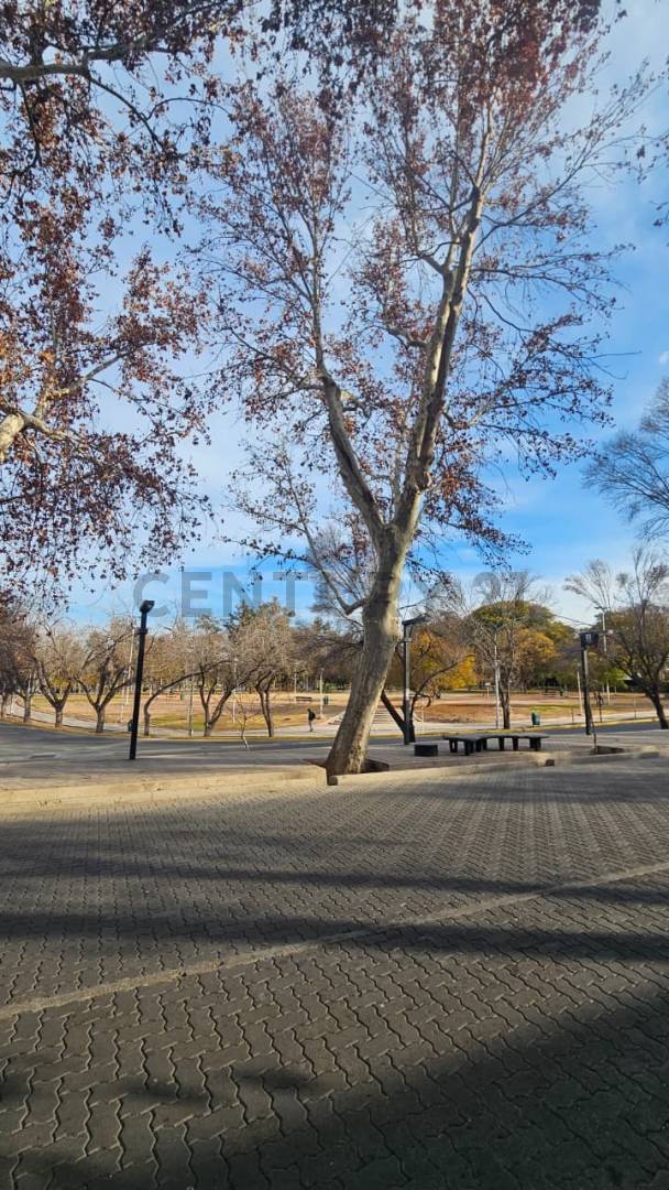 Oficina en Venta en Capital, Mendoza