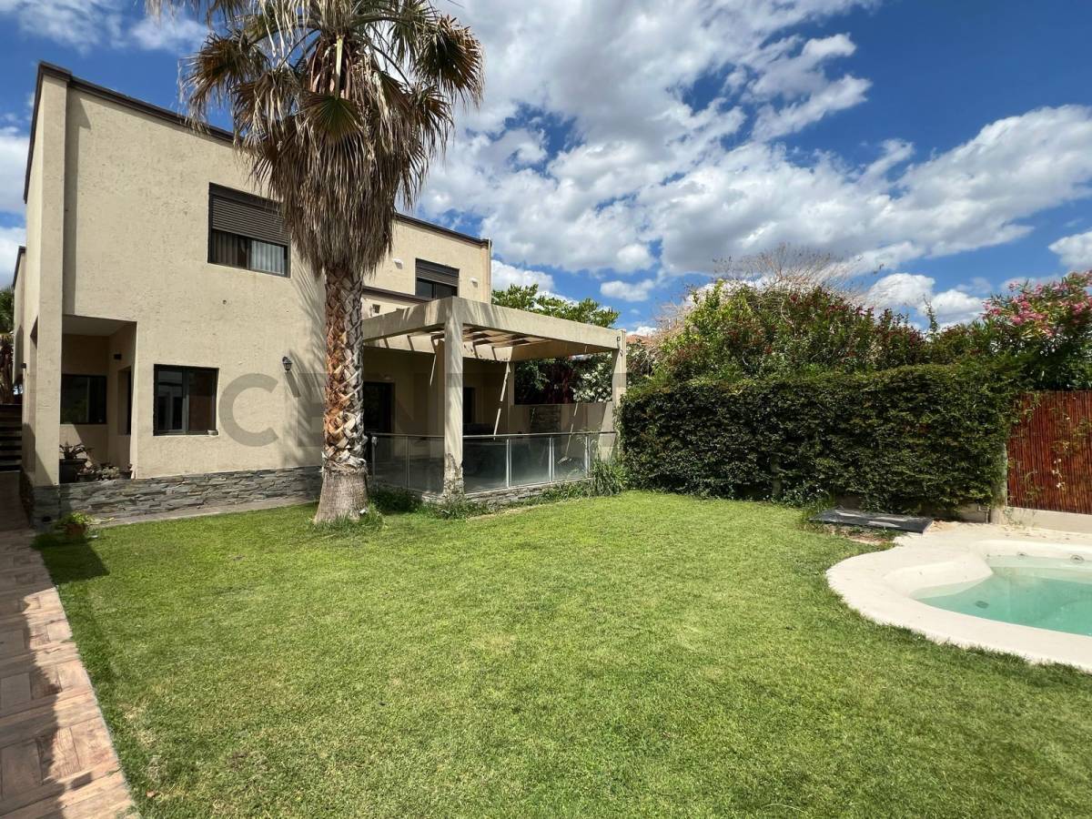 Casa en Venta en Maipu, Mendoza