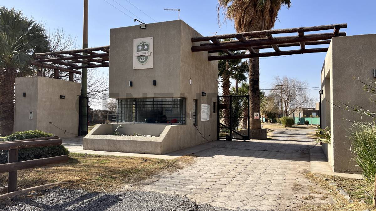 Terreno en Venta en Villa Santa Lucia, San Juan
