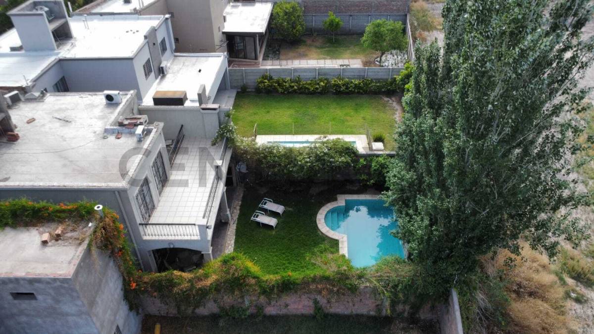 Casa en Venta en Capital, San Juan