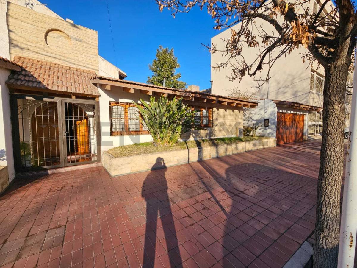 Casa en Venta en Guaymallen, Mendoza