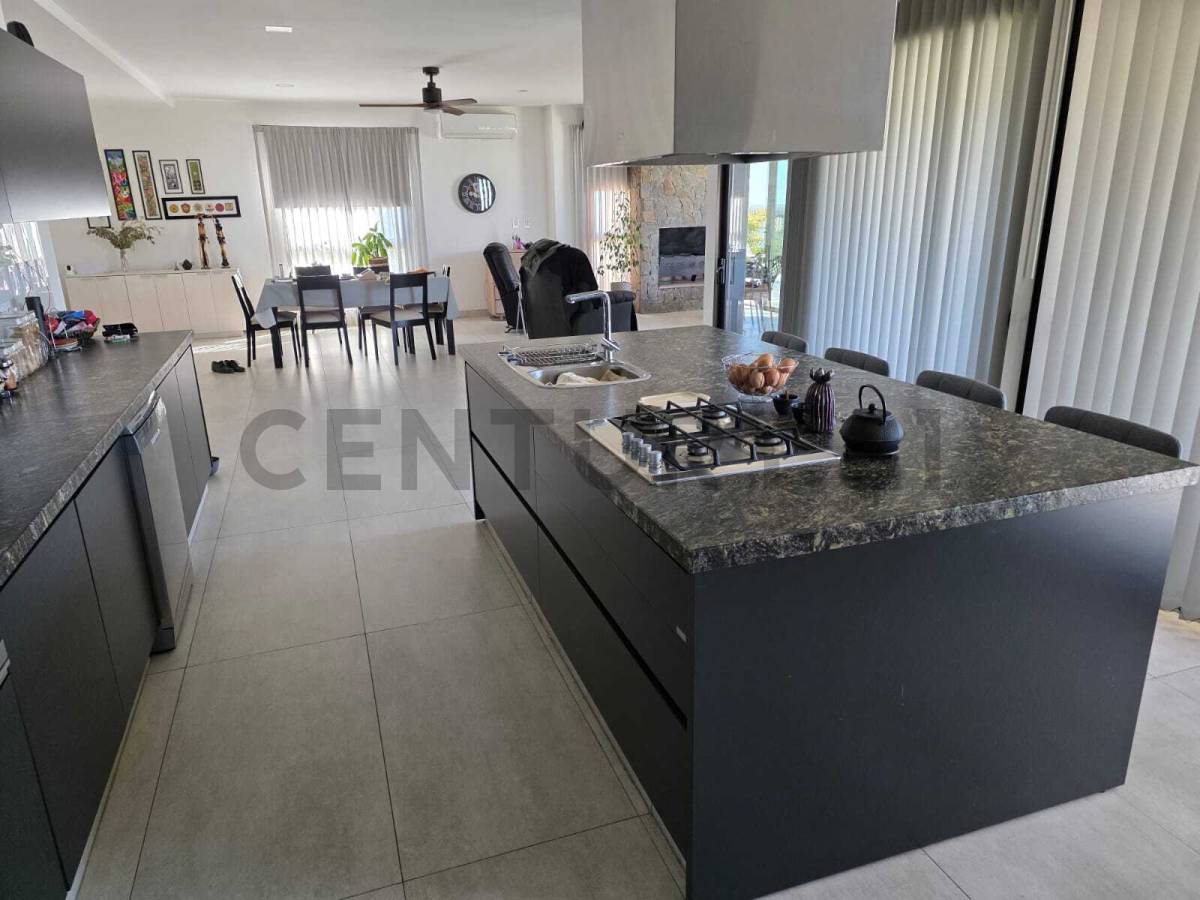 Casa en Venta en Las Heras, Mendoza