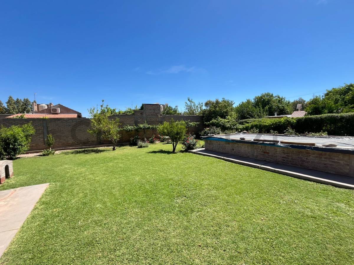 Casa en Venta en Rivadavia, San Juan