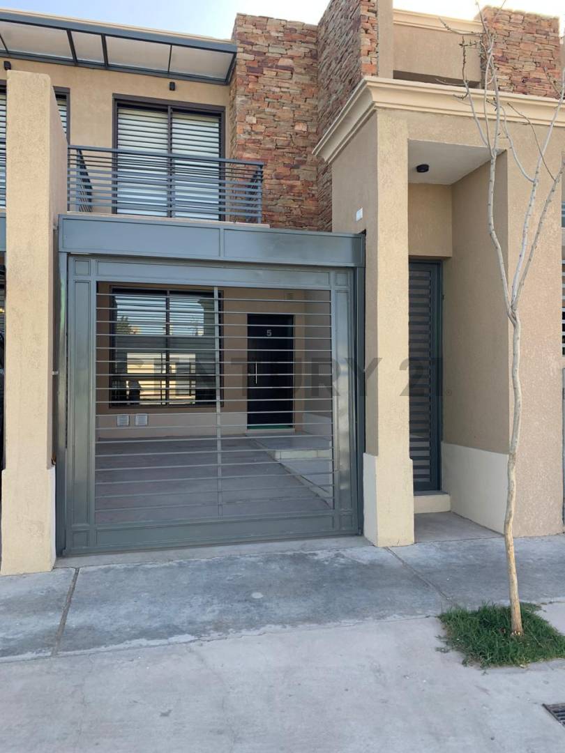 Casa en Alquiler en Rivadavia, San Juan