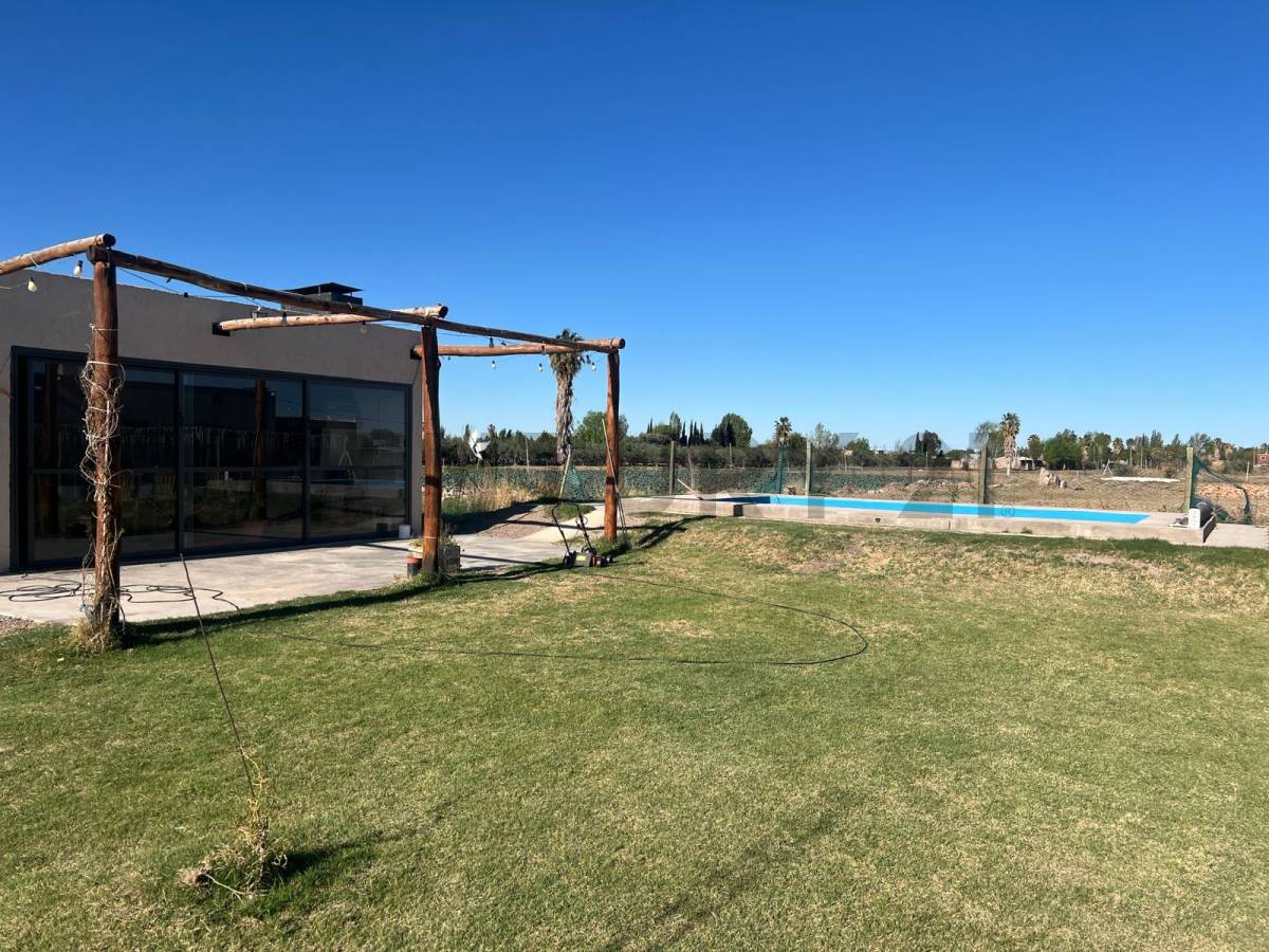 Casa Quinta en Venta en Guaymallen, Mendoza