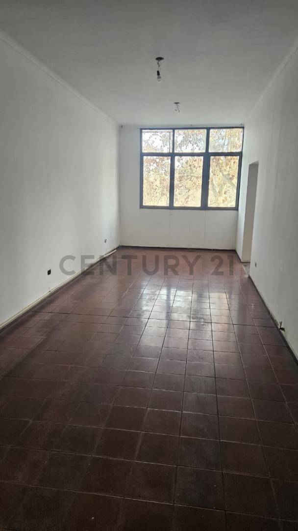 Oficina en Venta en Capital, Mendoza