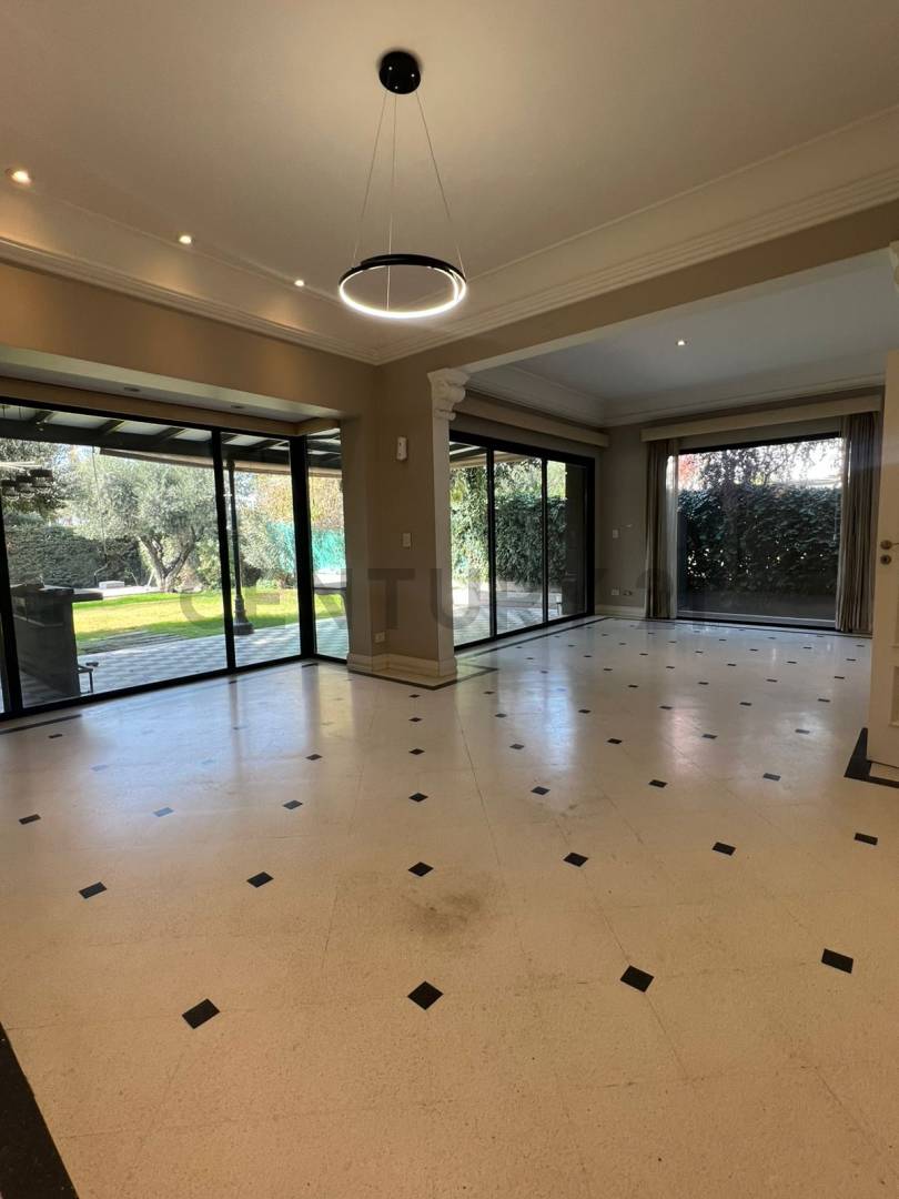 Oficina en Venta en Guaymallen, Mendoza