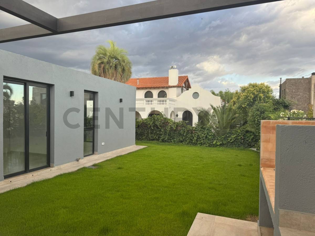 Casa en Venta en Capital, Mendoza