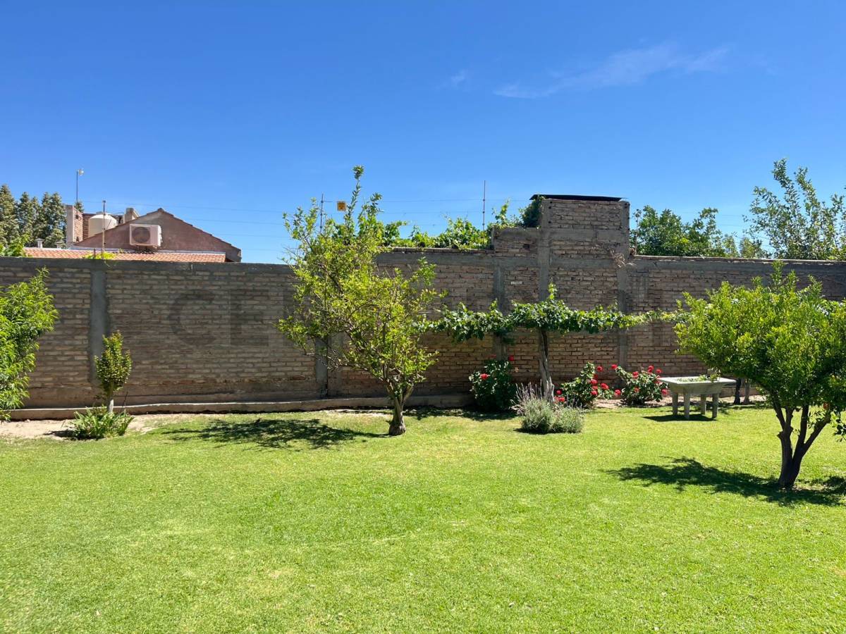 Casa en Venta en Rivadavia, San Juan