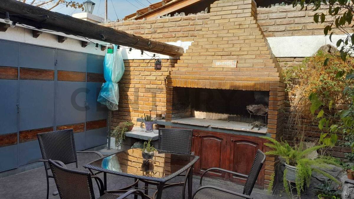 Casa en Venta en Guaymallen, Mendoza