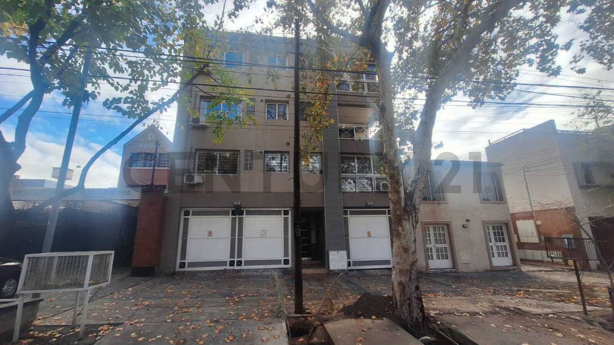 Oficina en Alquiler en Capital, Mendoza