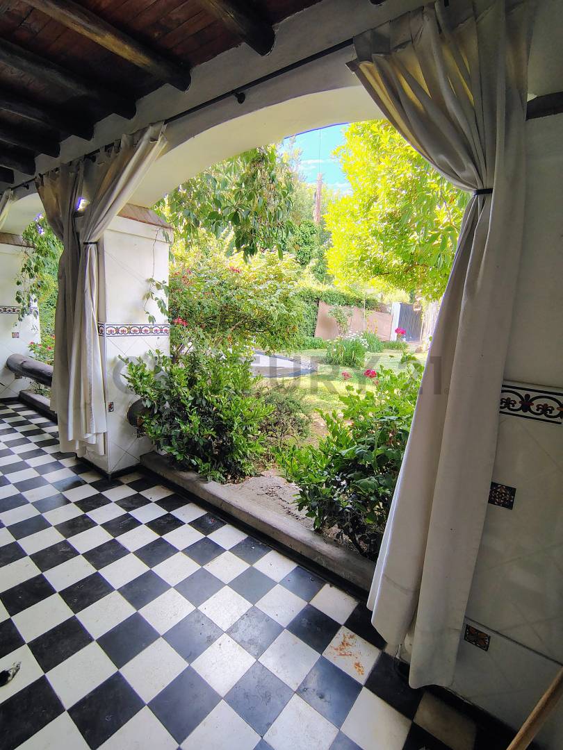 Casa en Alquiler en Lujan de Cuyo, Mendoza