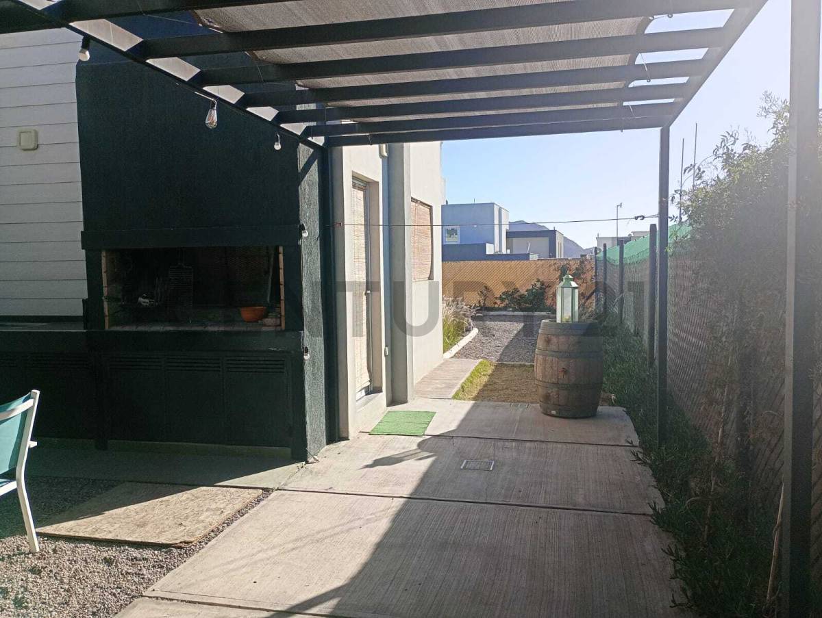 Casa en Venta en Las Heras, Mendoza