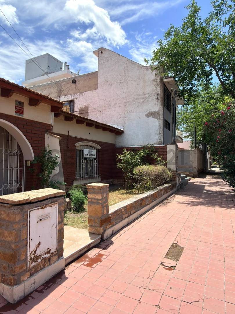 Casa en Venta en Guaymallen, Mendoza