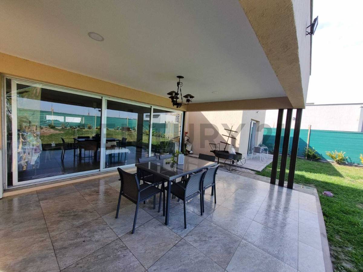 Casa en Venta en Guaymallen, Mendoza