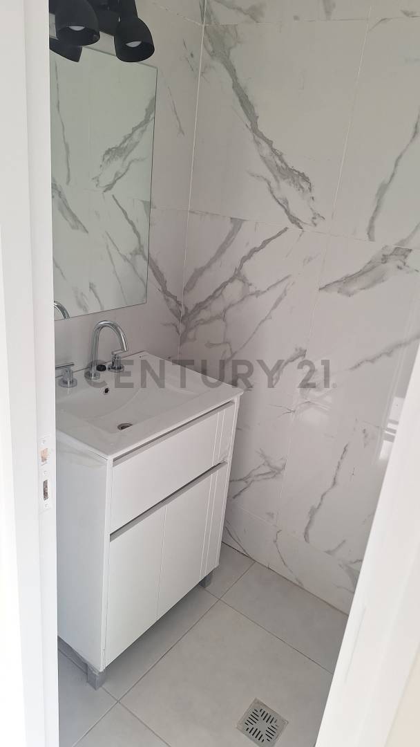 Departamento en Venta en Maipu, Mendoza