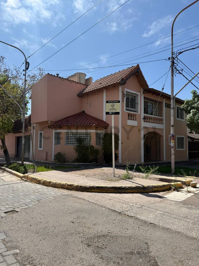 Casa en Venta en Capital, Mendoza