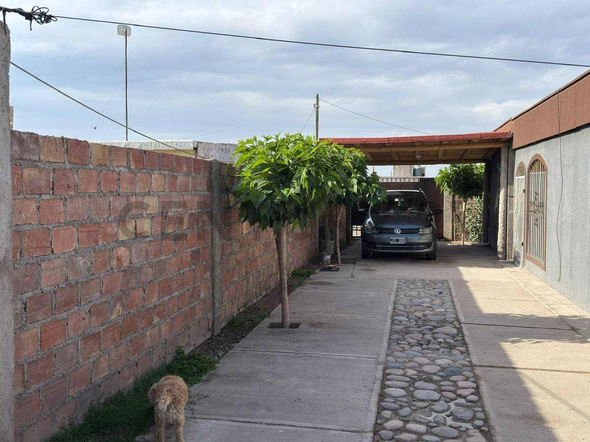 Casa en Venta en Guaymallen, Mendoza