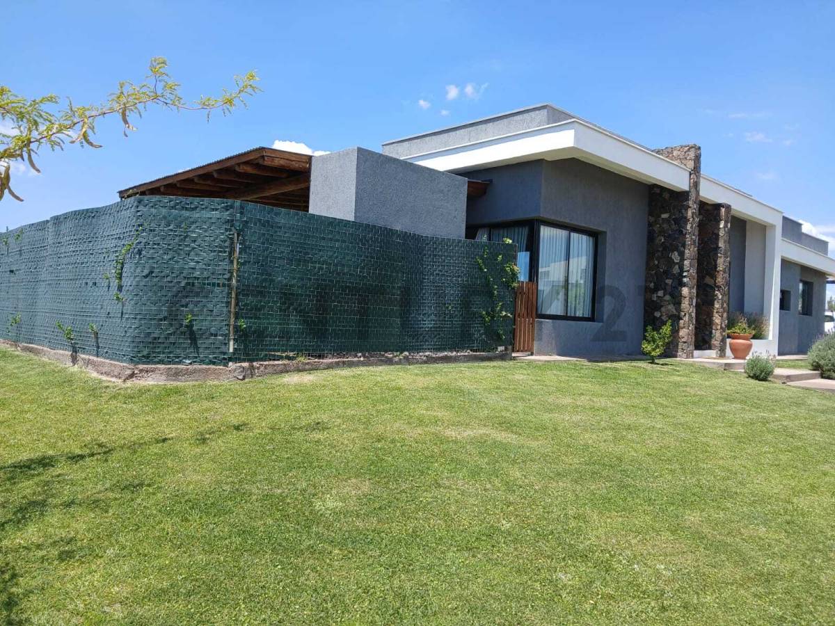 Casa en Venta en Maipu, Mendoza