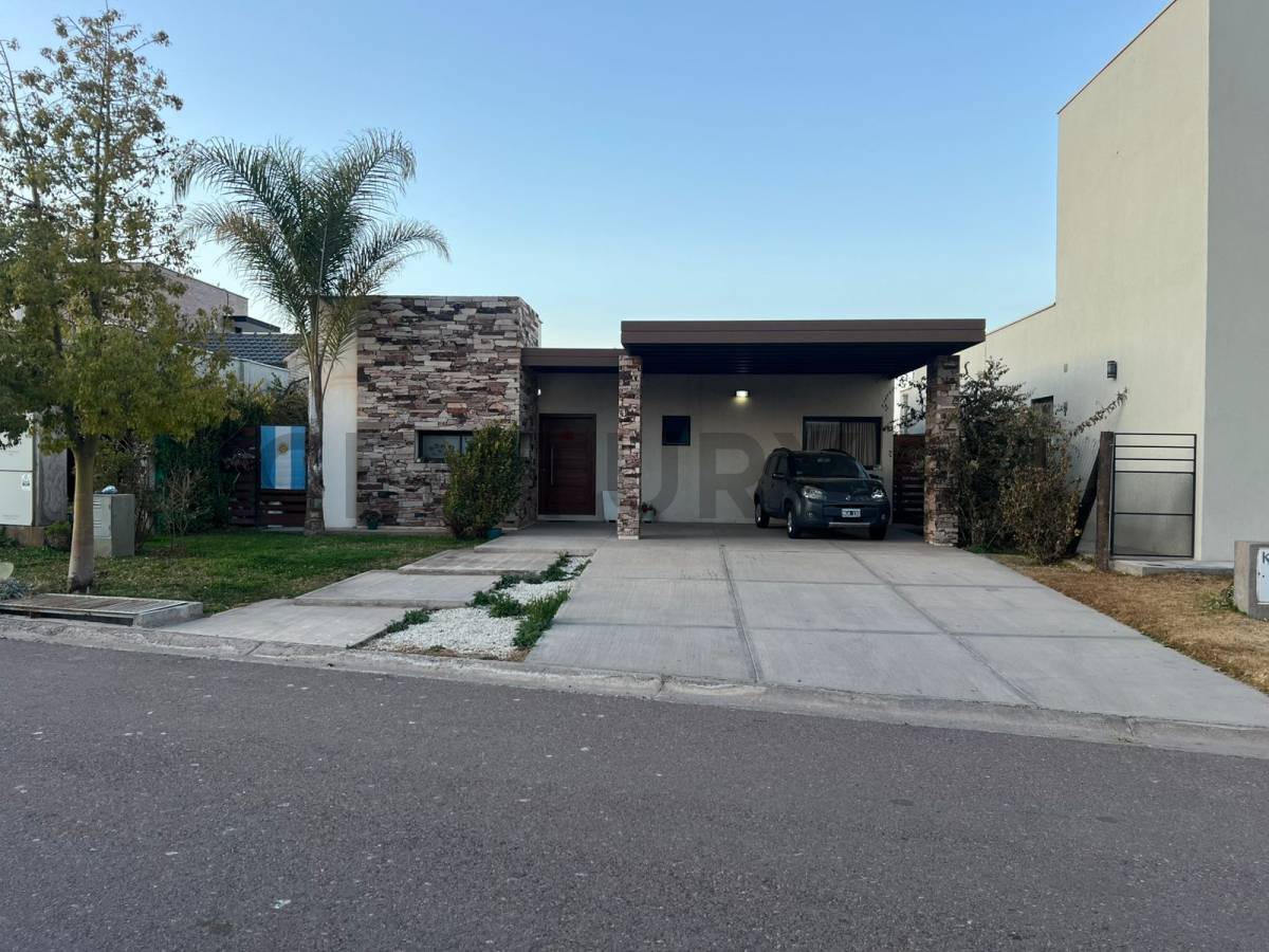 Casa en Venta en Guaymallen, Mendoza