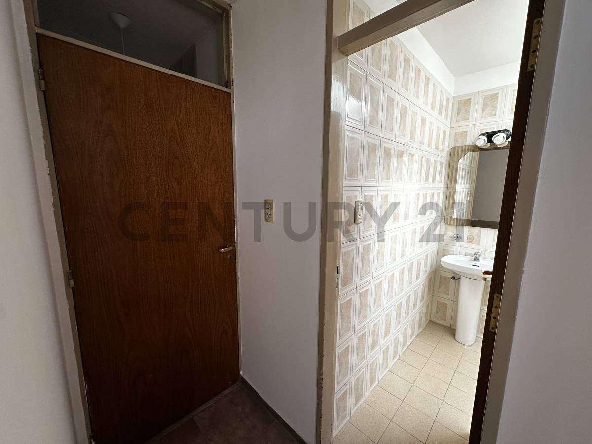 Oficina en Alquiler en Guaymallen, Mendoza