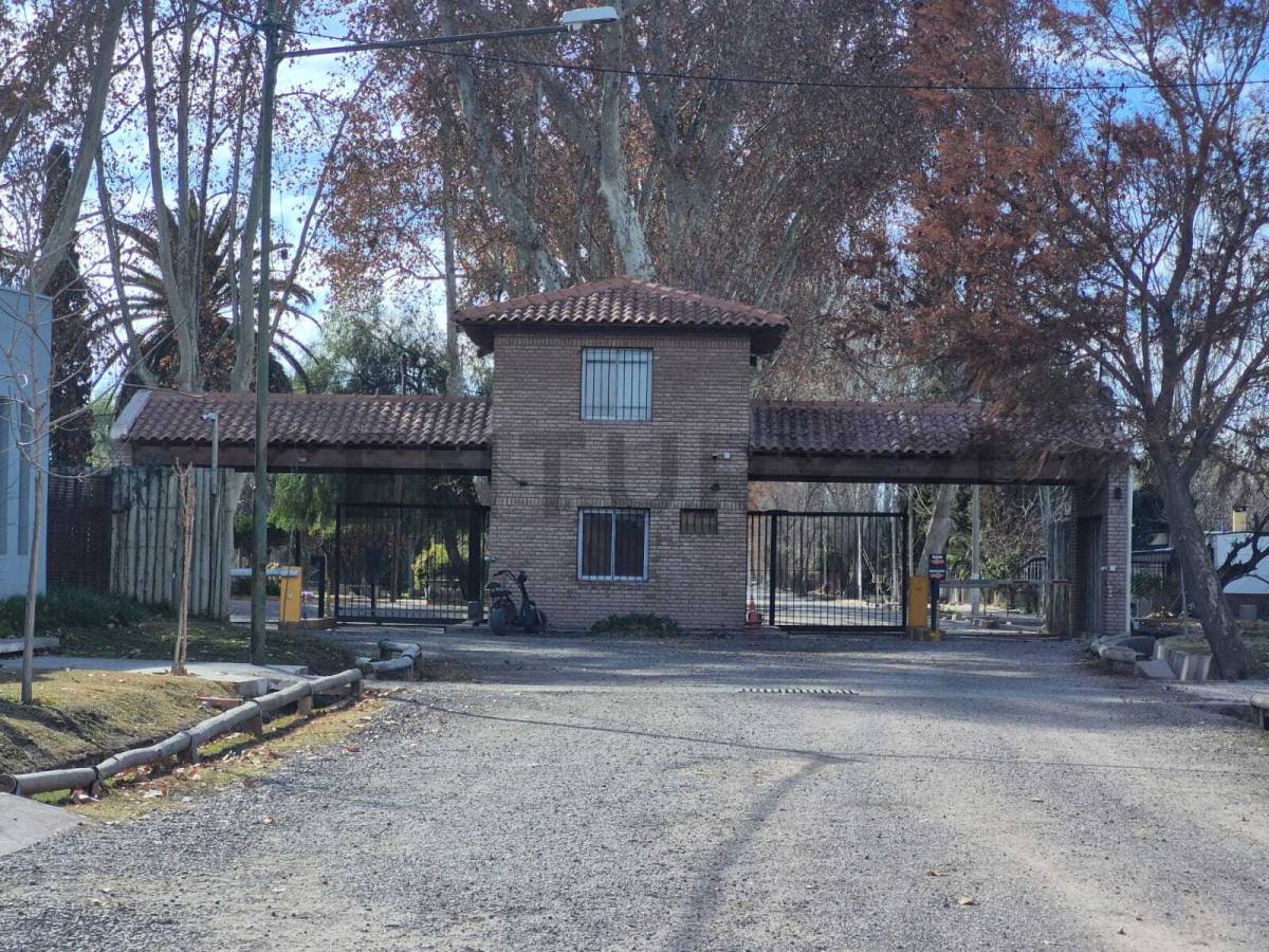 Casa en Venta en Guaymallen, Mendoza