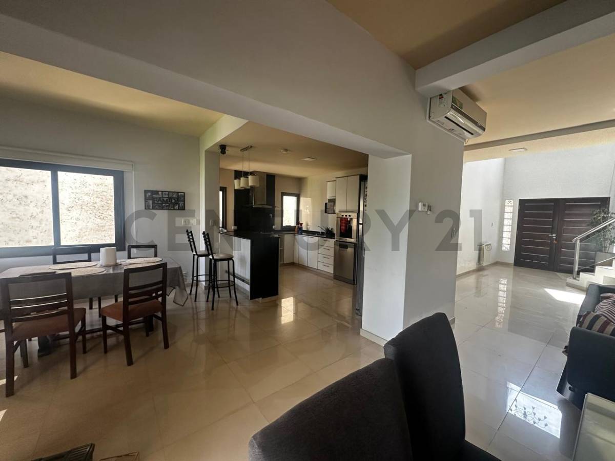 Casa en Venta en Maipu, Mendoza