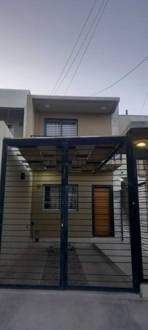 Casa en Venta en Guaymallen, Mendoza