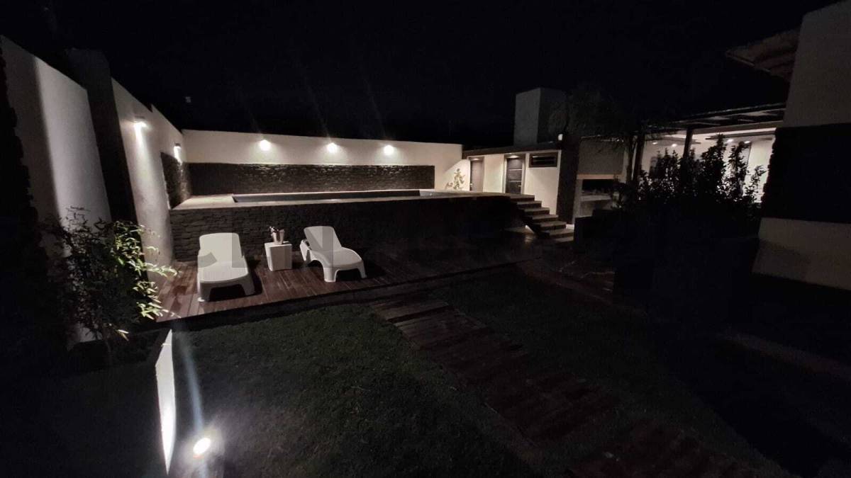 Casa en Venta en Guaymallen, Mendoza