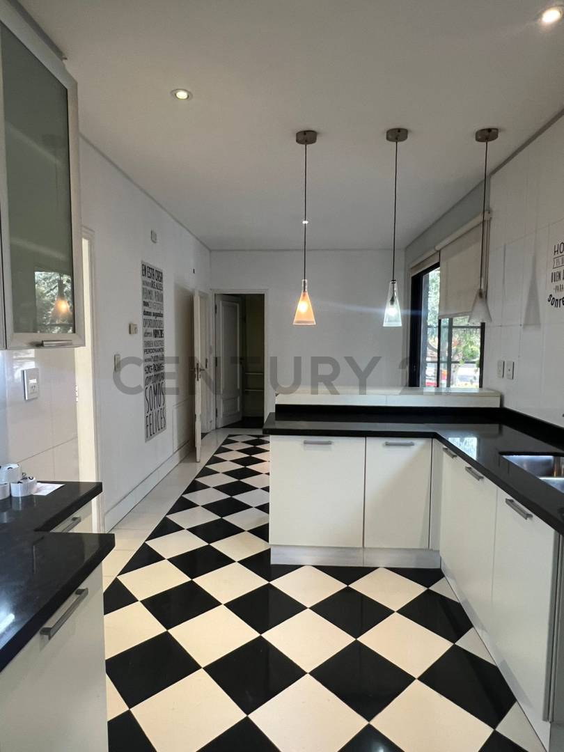 Oficina en Venta en Guaymallen, Mendoza