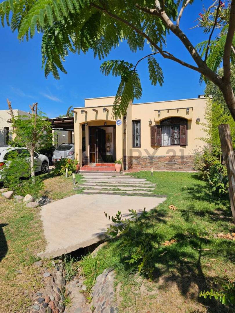 Casa en Venta en Guaymallen, Mendoza