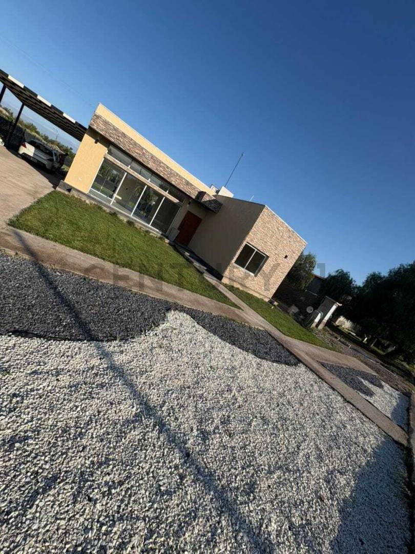 Casa en Venta en Guaymallen, Mendoza