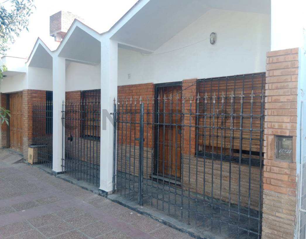 Casa en Venta en Guaymallen, Mendoza