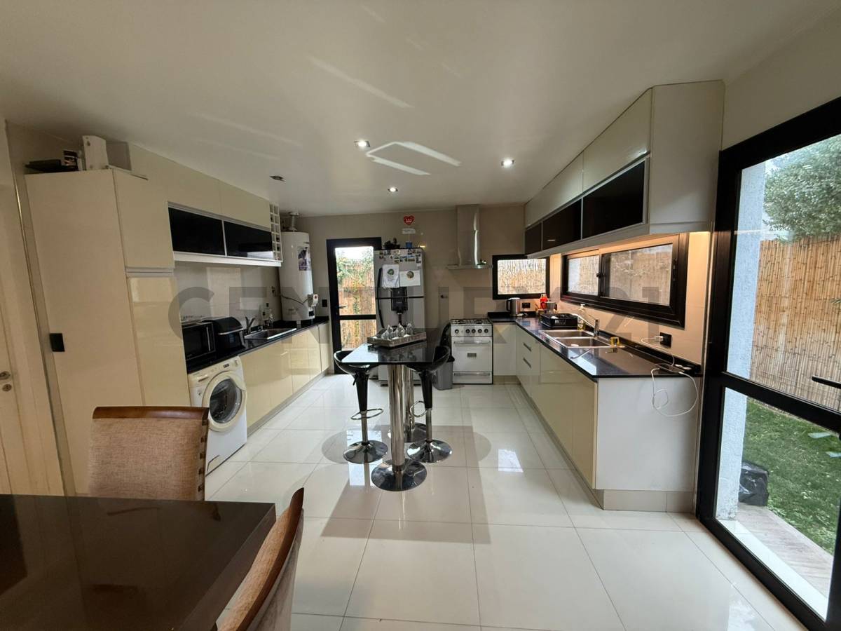 Casa en Venta en Las Heras, Mendoza