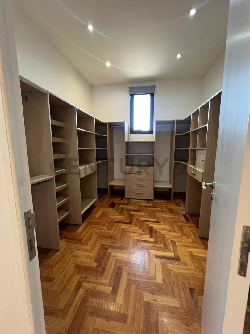 Oficina en Venta en Guaymallen, Mendoza