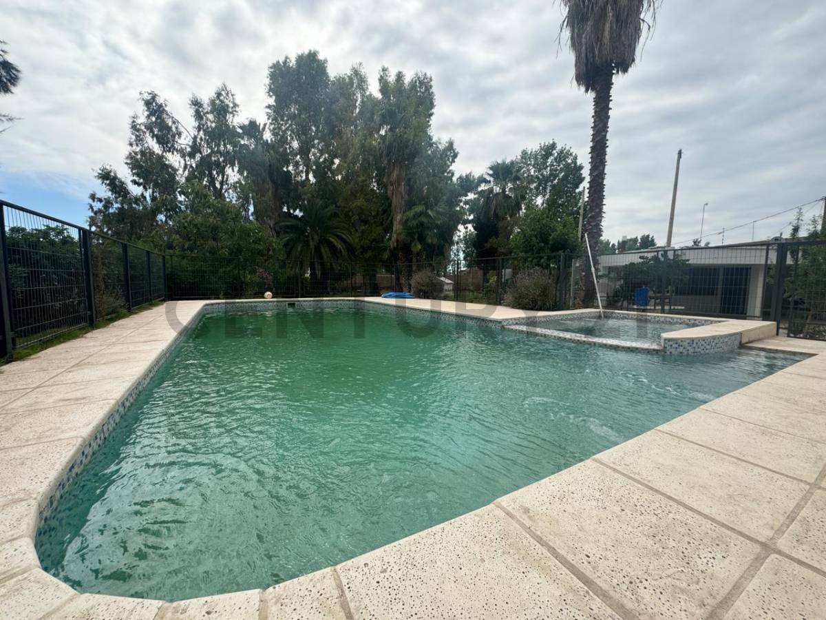 Casa en Venta en Guaymallen, Mendoza