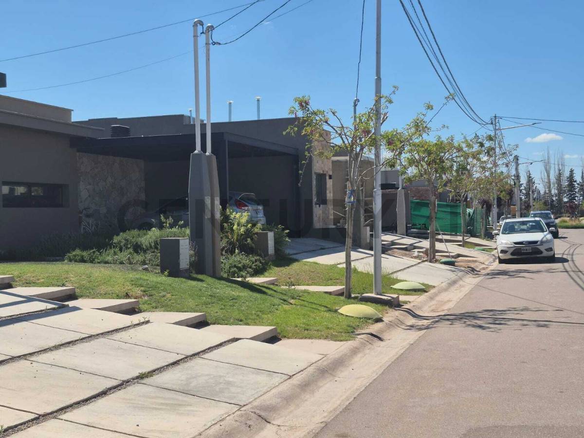 Casa en Venta en Lujan de Cuyo, Mendoza