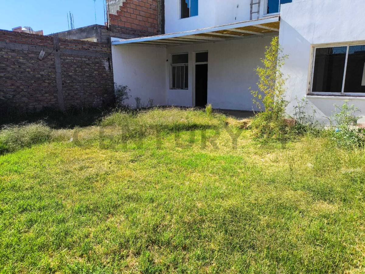Casa en Alquiler en Villa Santa Lucia, San Juan