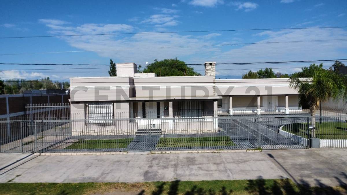 Casa en Alquiler en Albardon, San Juan