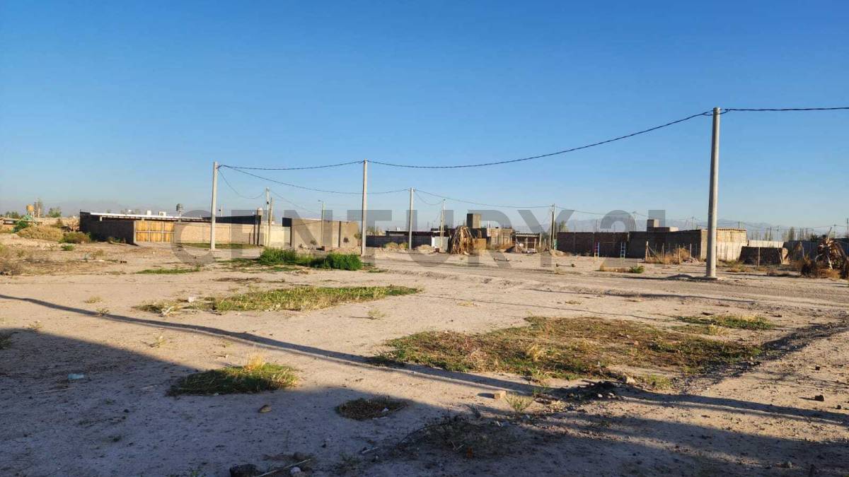 Terreno en Venta en Villa Santa Lucia, San Juan
