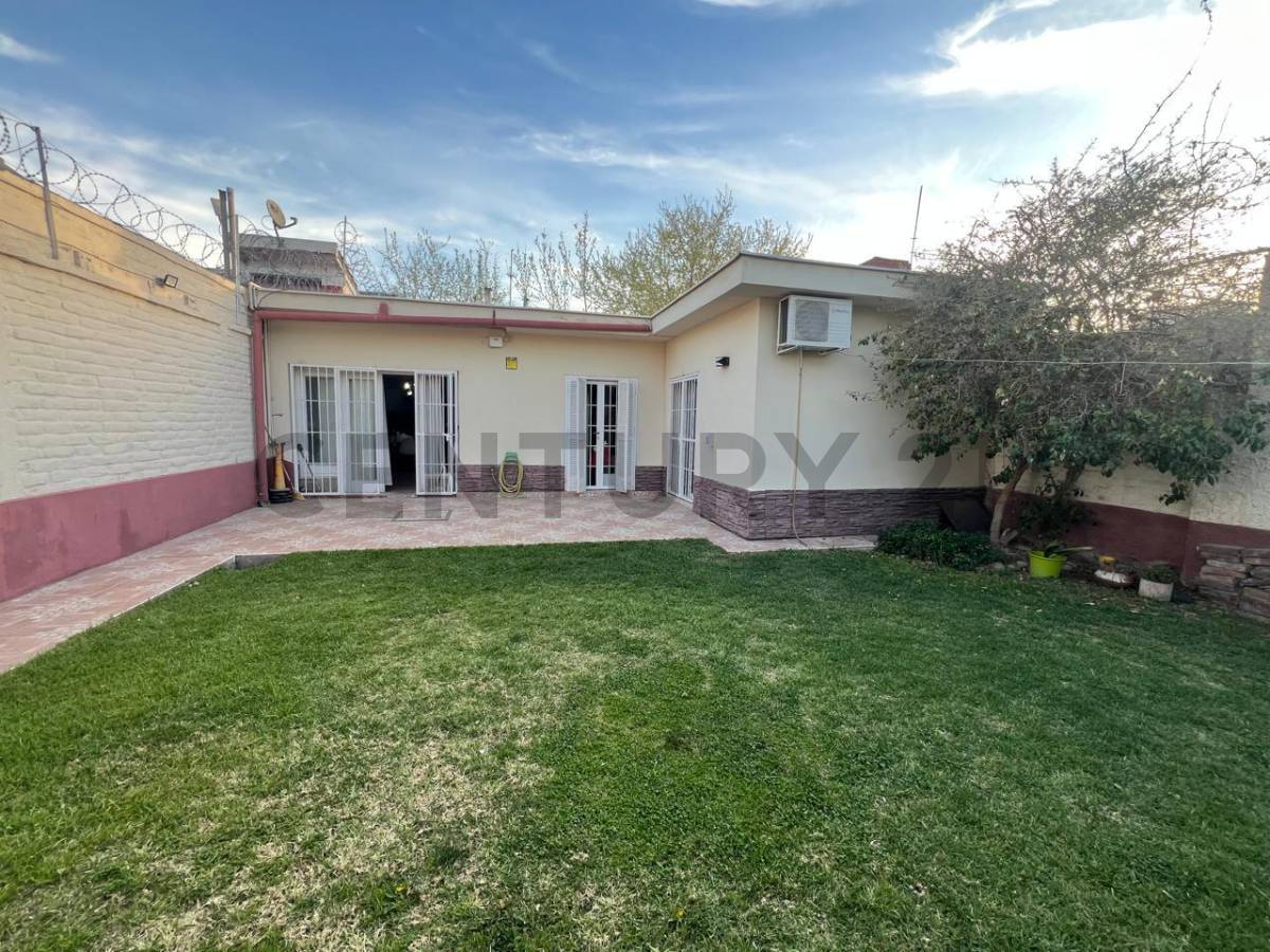 Casa en Venta en Guaymallen, Mendoza
